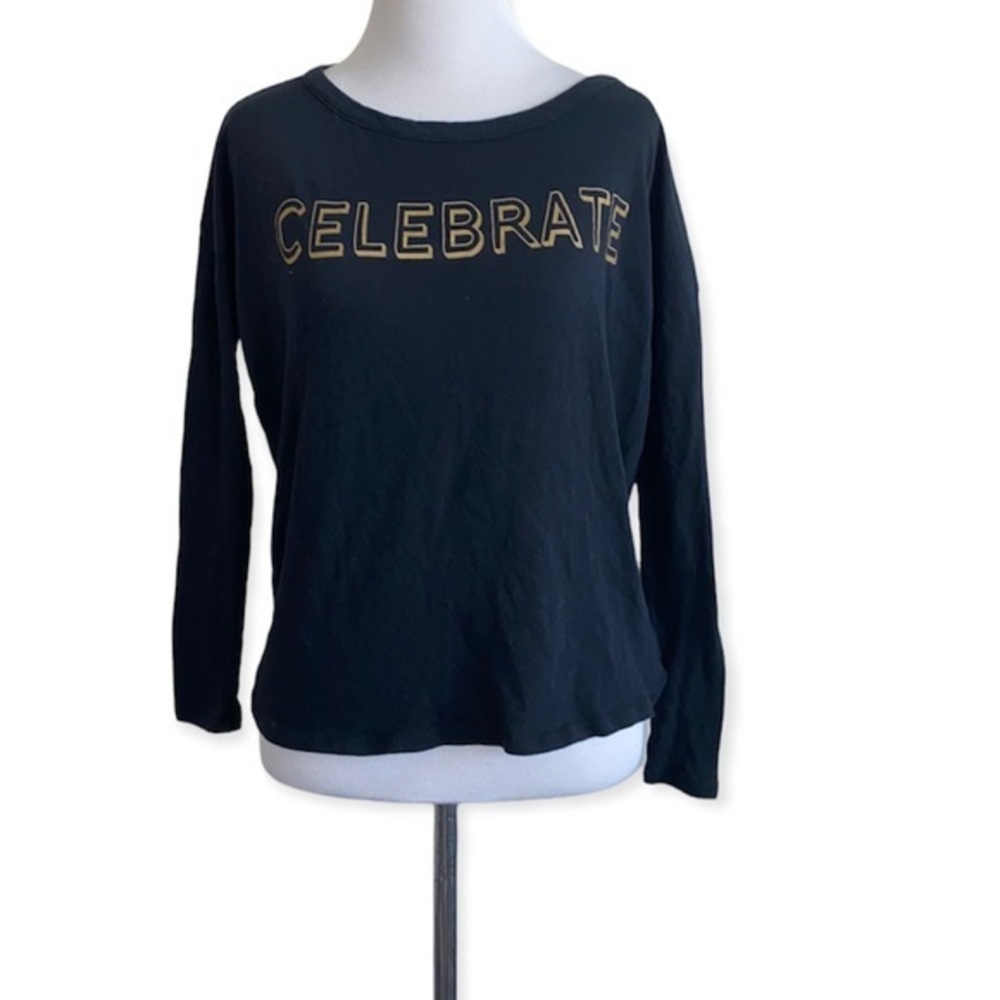 Chaser women’s XS celebrate long sleeved‎ tee